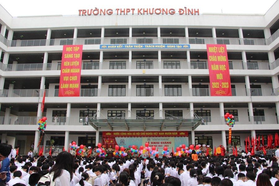 Trường THPT Khương Đình