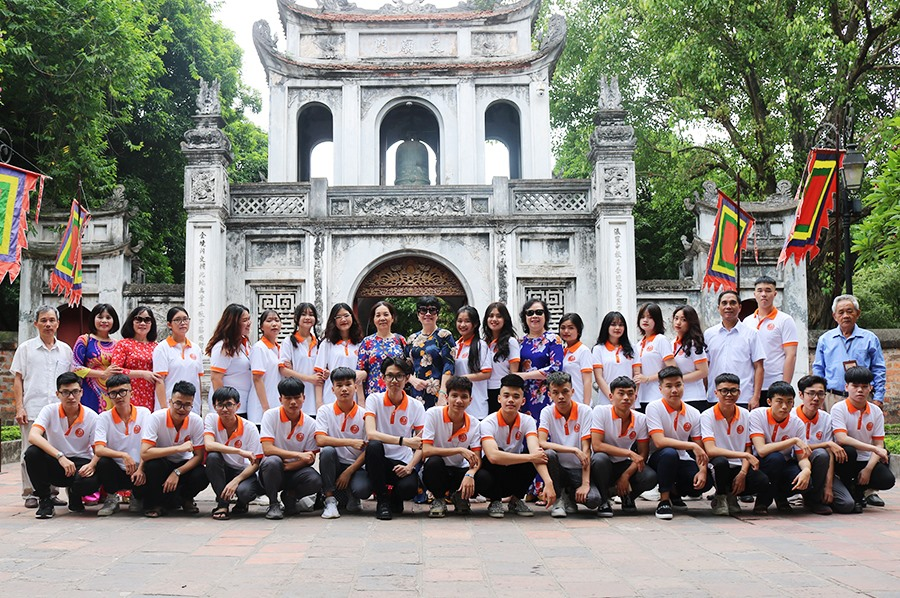 Trường THPT Nguyễn Du, quận Thanh Xuân, thành phố Hà Nội
