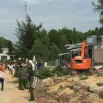 lấn chiếm đất đai