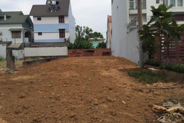 Tội lấn chiếm đất