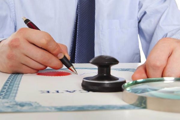 ủy quyền nhận tiền có phải đóng thuế