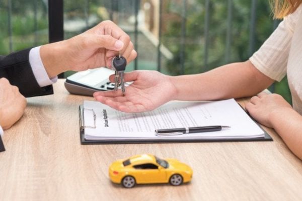 Công chứng hợp đồng xe