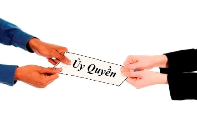 công chứng viên xác nhận nhận giấy ủy quyền