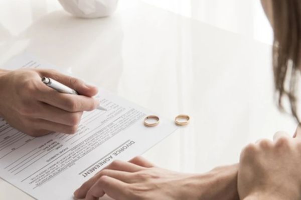 Giải đáp thắc mắc: Công chứng tài sản hôn nhân có thật sự cần thiết?