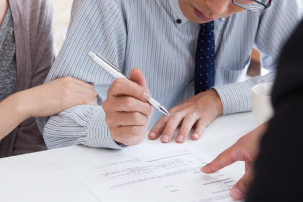 Công chứng hợp đồng đặt cọc