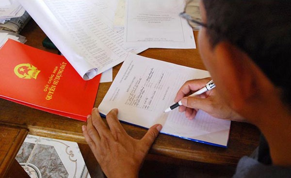 nhà đang thế chấp ngân hàng