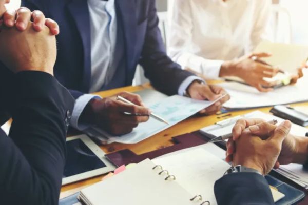 Khám phá quy trình soạn thảo hợp đồng nước ngoài hiệu quả cho giao dịch quốc tế!