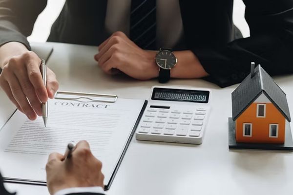 Làm thế nào để công chứng tài liệu nhanh chóng mà không lãng phí thời gian?