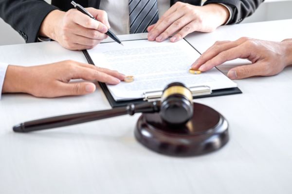 Tài sản chung trong hôn nhân: Sự khác biệt giữa có công chứng và không có?