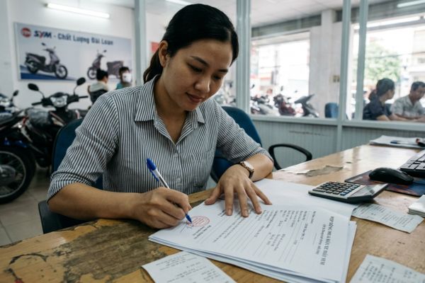 Hợp đồng mua bán xe SYM