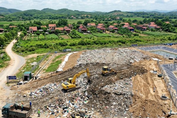Đất làm bãi thải, khu xử lý rác thải đô thị: Quy định khoảng cách an toàn