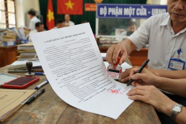 Chứng thực chữ ký trên giấy cam kết không thay đổi hiện trạng nhà đất