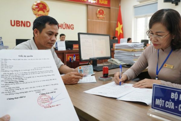 Chứng thực chữ ký trên giấy ủy quyền nộp hồ sơ xin cấp Giấy phép môi trường