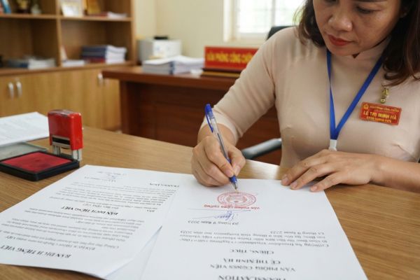 Thẩm quyền chứng thực chữ ký trên bản dịch của Công chứng viên VPCC