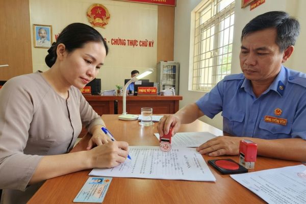 Chứng thực chữ ký trên giấy ủy quyền đi giải quyết thủ tục ly hôn đơn phương
