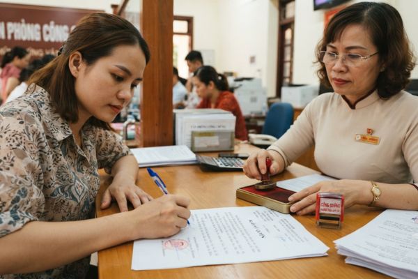 Chứng thực chữ ký trên giấy ủy quyền đi nộp phí lệ phí trước bạ